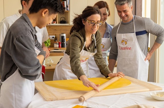 Trieste : Lezione di pasta e tiramisù per piccoli gruppi con mamma