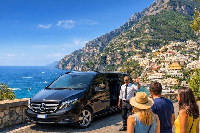 Tour di un'intera giornata in Costiera Amalfitana per piccoli gruppi da Salerno