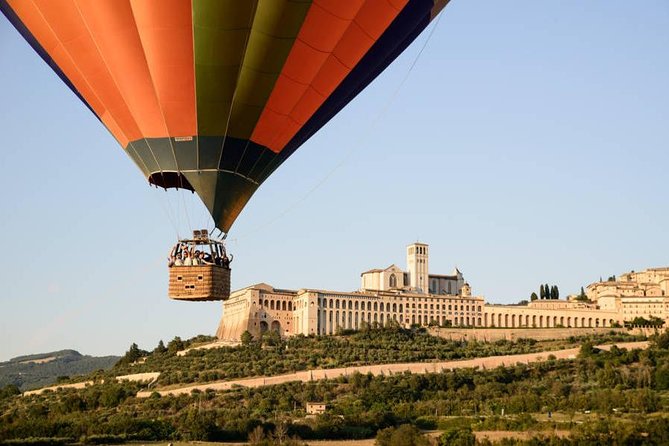Gite professionali in mongolfiera ad Assisi, Trasimeno in Umbria