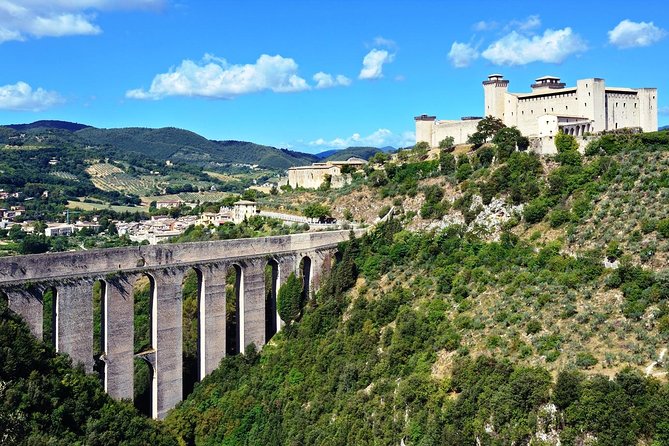 Tour privato a piedi di Spoleto con Guida Ufficiale