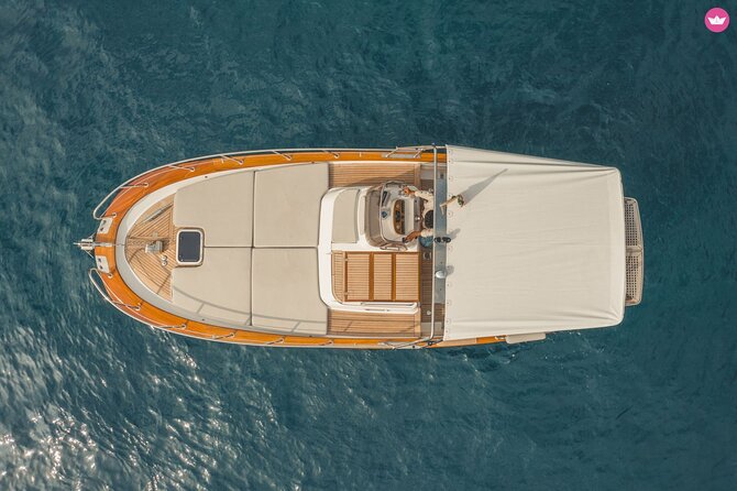 Monterosso: Cinque Terre Boat Tour Day or Sunset with Aperitif