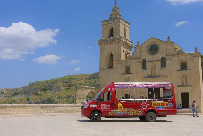 Tour Panoramico dei Sassi di Matera in Open-Bus con Casa-Grotta