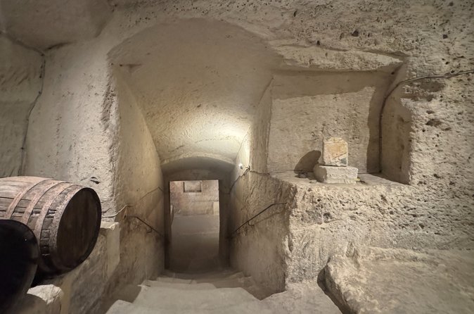 Matera: Ipogei San Giorgio, visita sotterranea con audioguida