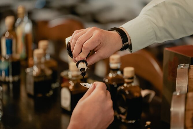 Visita guidata e degustazione di Aceto Balsamico all'Acetaia Marchi