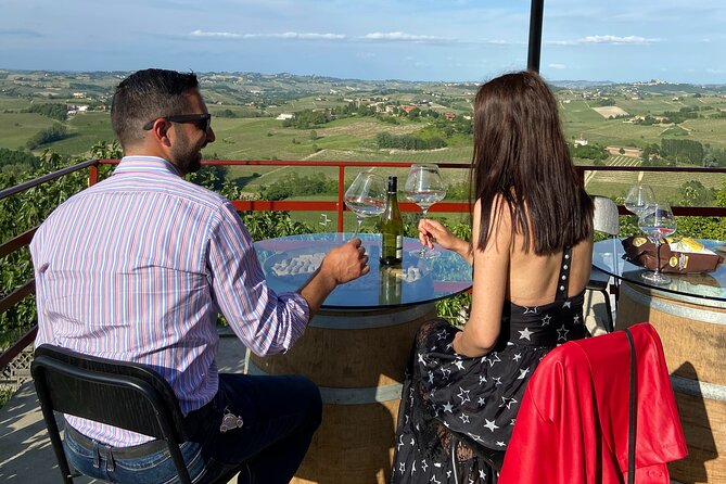 "Tra Langhe e Monferrato" - Degustazione Vini E Visita in Cantina
