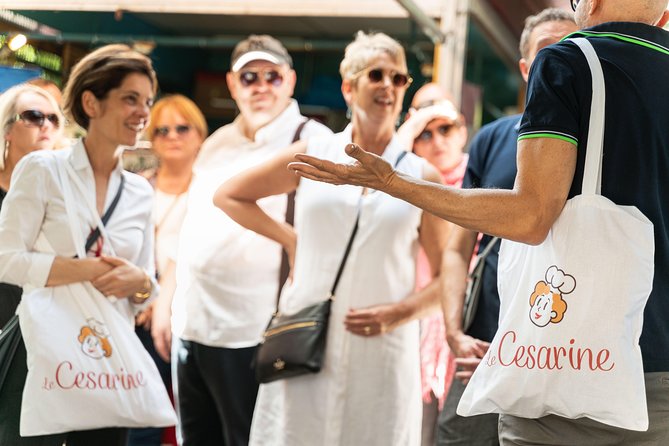 Tour di street food per piccoli gruppi a Cefalù
