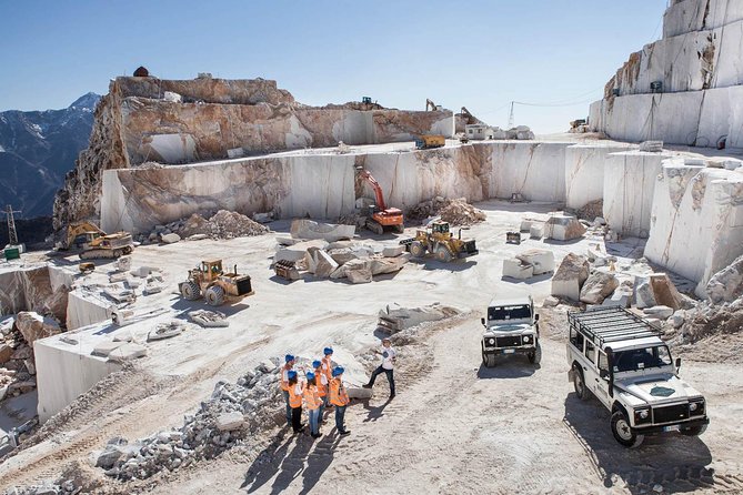 Tour delle cave di marmo di Carrara in Land Rover