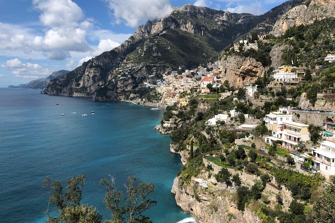 Tour privato di un'intera giornata in Costiera Amalfitana da Sorrento / Napoli / Salerno