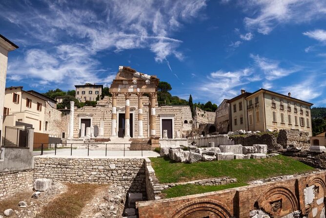 Tour a piedi di Brescia con audioguida fatta con un bresciano