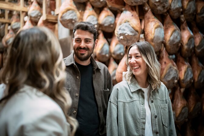 Parmigiano Reggiano e Prosciutto Tour Privato con Degustazione