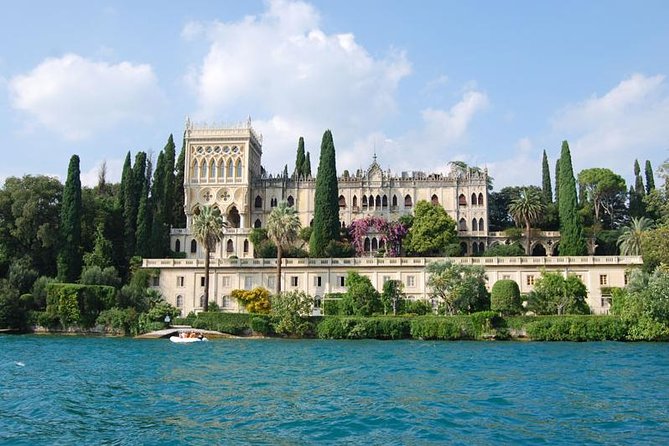 Tour in barca DA Sirmione all'Isola del Garda