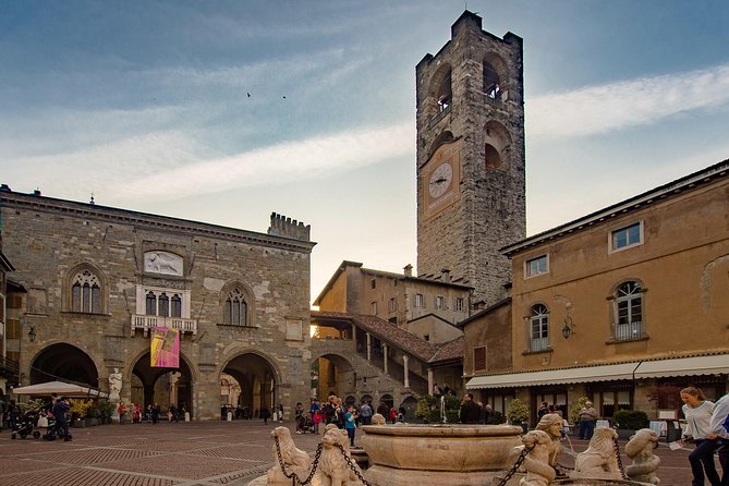 Bergamo: Tour guidato Privato di Città Alta