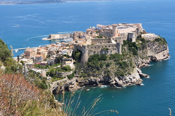 Tour guidato privato di arte e cibo di un'intera giornata a Sperlonga e Gaeta