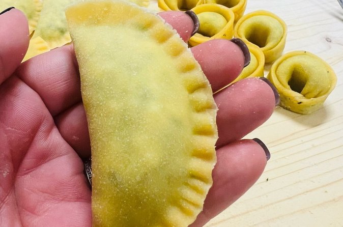 Corso di Cucina con Degustazione di Vini in centro ad Assisi
