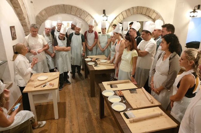 Corso di Pizza nella Scuola di Cucina di Assisi