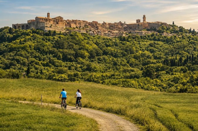 Montepulciano Val d’Orcia E-Bike Tour a Pienza e Monticchiello
