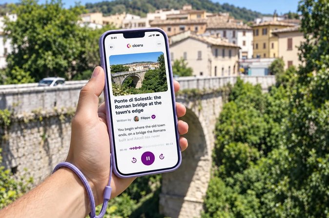 Tour a piedi autoguidato di Ascoli Piceno Torri Audio e Quiz