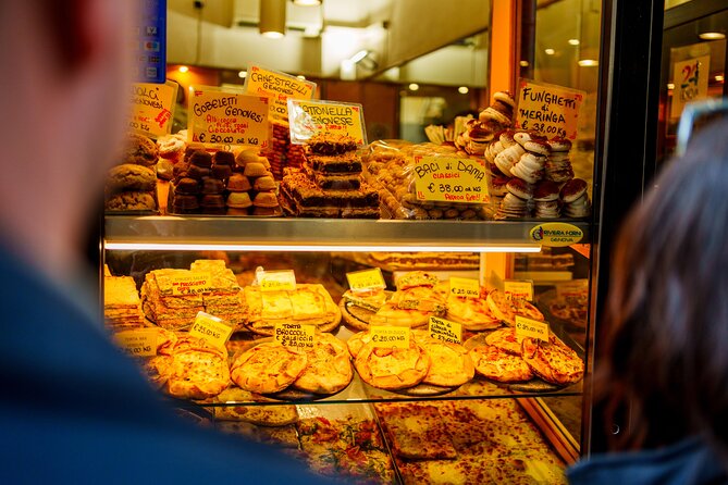 Genoa Bites & Stories: Una gustosa avventura in città con un locale