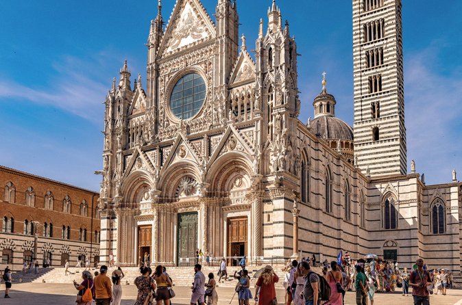 San Gimignano, Siena, Monteriggioni : tour completo, pranzo e degustazione di vini