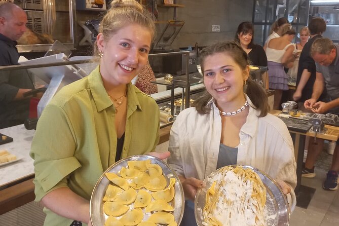 Corso di Cucina Pasta e Tiramisù a Sorrento con Vino - Cooking Italy