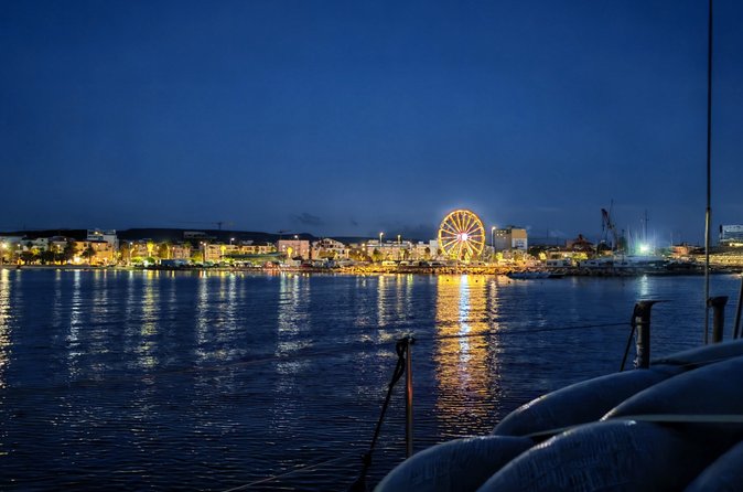 Tour al tramonto in barca a vela con aperitivo