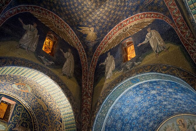 Ravenna, i Mosaici Più Belli nella Città del Paradiso