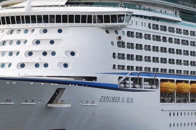 Trasferimento privato Explorer of the Seas dal porto crocieristico di Ravenna all'aeroporto di Venezia