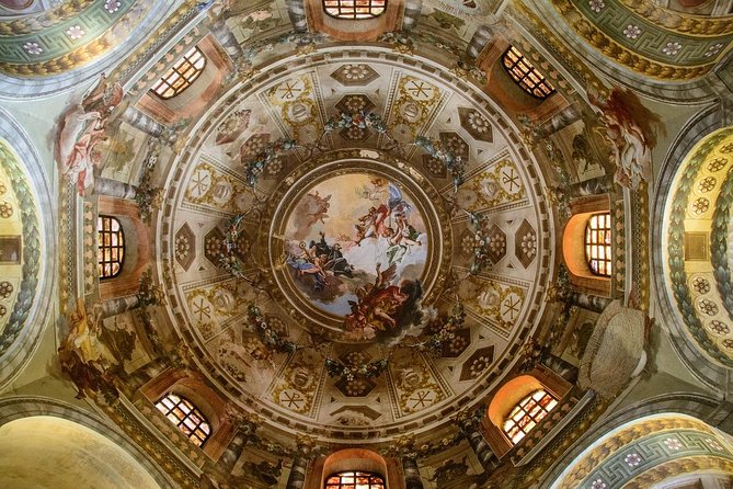 Tour privato ai monumenti UNESCO di Ravenna con guida locale